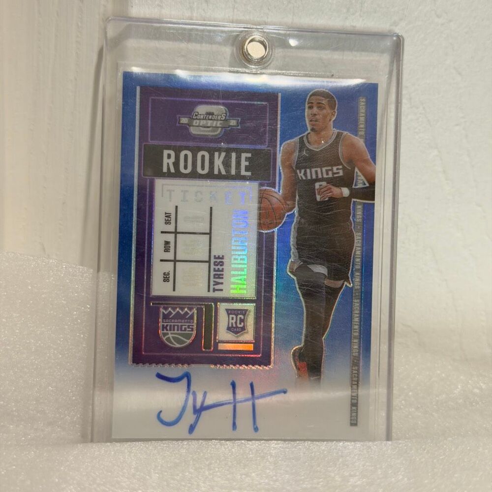 Tyrese Haliburton 2020-21 Panini contenders optic autograph card